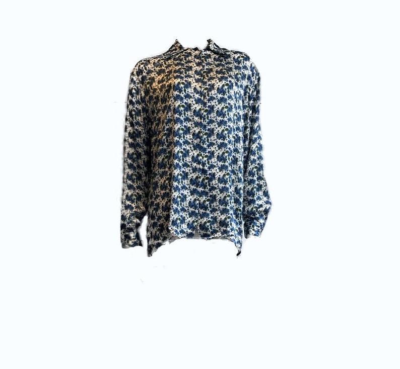 Luxurious 100% Italian Silk Satin Stretch Classic Blue & White shirt with collar Timeless Elegant by I LOVE LOLA London